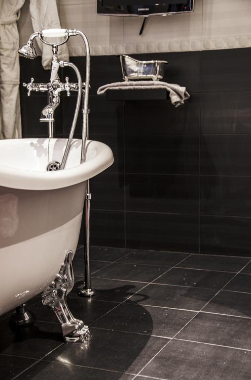 Only One Vatican Luxury Apartment ローマ エクステリア 写真